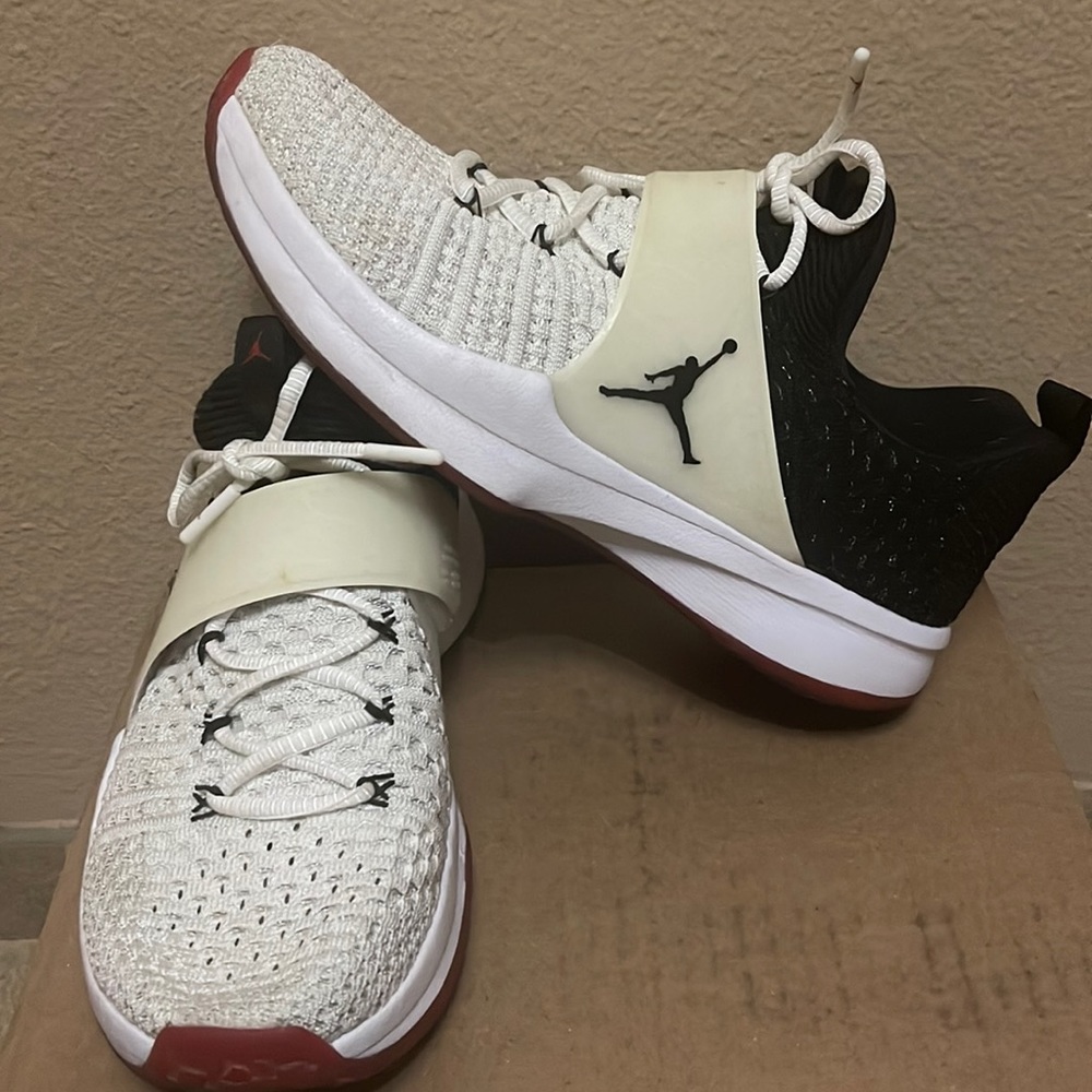 Jordan’s size 8